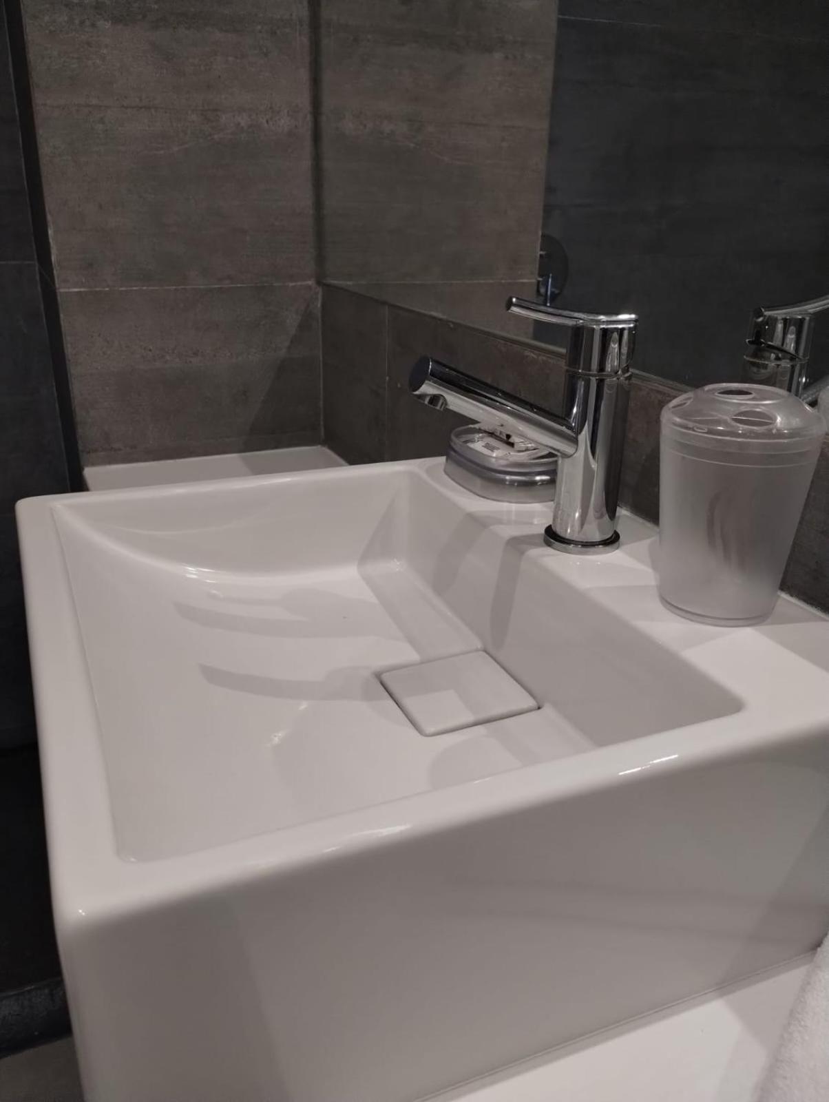 Wesleep Paraguay Departamentos En Microcentro Buenos Aires Kültér fotó